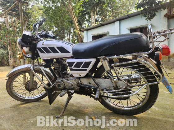 Bajaj boxer